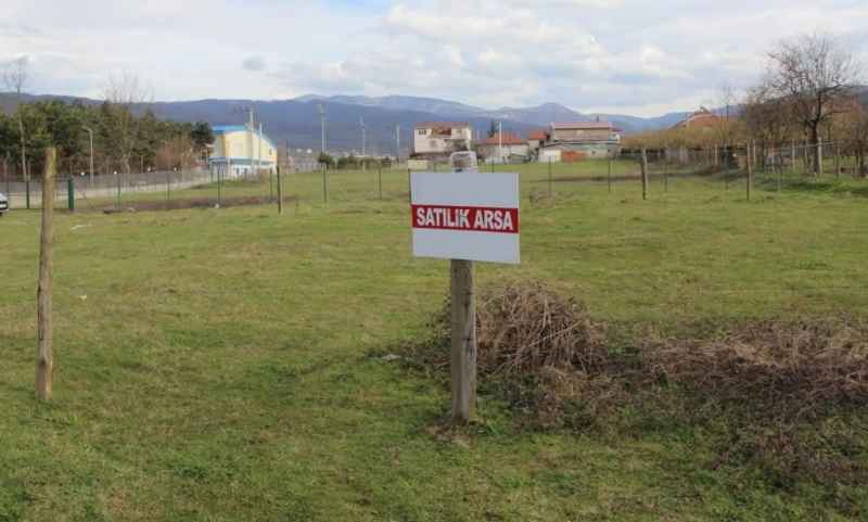 Yalova Termal Akkoy de Satılık 350 metre imarlı arsa